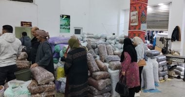 هنا قبلة الياميش فى الدلتا.. انتعاش تجارة التمور فى وكاله الكمونى بالمحلة.. أقدم محطة لتوفير مستلزمات شهر رمضان بالغربية.. ملتقى تجار الجملة يبيع مئات الأطنان من البلح.. والأسعار تناسب جميع فئات المواطنين.. صور