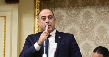 النائب محمد جبريل يتقدم بطلب إحاطة بشأن تجاهل تسويات مؤهلات العاملين بشركة مياه الإسكندرية 