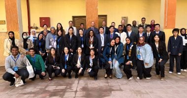 جامعة الأقصر تستقبل 20 فردا من معهد بكين للتكنولوجيا بفعاليات المدرسة الشتوية الدولية.. صور