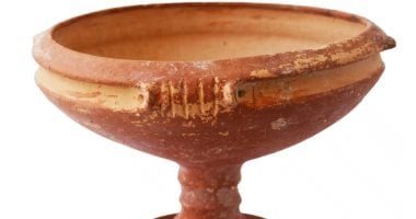 علماء الآثار يكشفون عن مقابر النخبة في مدينة تعود للعصر البرونزي في قبرص