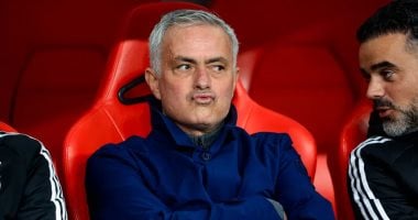 جوزيه مورينيو مدرب بنفيكا 