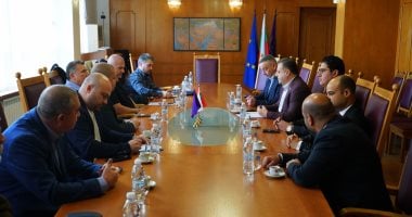 تعزيز التعاون بين محافظة الدقهلية ومدينة فيليكو تارنوفو البلغارية