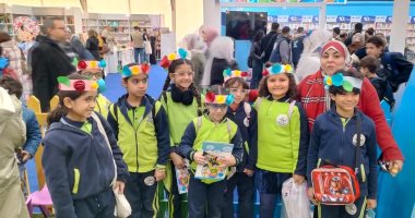أراجوز وعروض مسرحية ومسابقات.. أنشطة القومى لثقافة الطفل بمعرض الكتاب