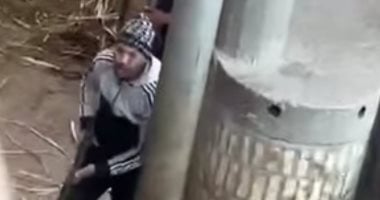 أمن قنا يضبط صاحب فيديو تهديد عمه وأبنائه بسلاح نارى فى قرية رفاعة