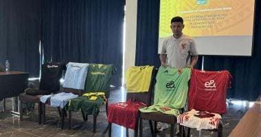 الإجتماع الفني لمباراة الأهلي ويانج بتنزانيا..المارد الأحمر بالزي التقليدي