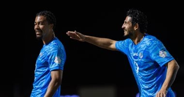 نيوم ضد ضمك .. هدفان يحسمان الشوط الاول لصالح اصدقاء حجازي 