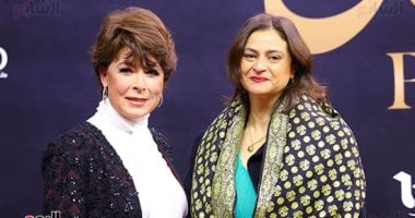 علا الشافعى وأنوشكا على ريد كاربت حفل المتحدة للخدمات الإعلامية.. صور 