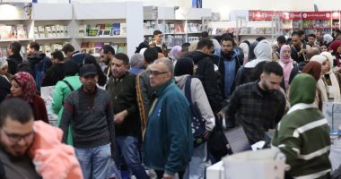 خالد أبو الليل: زيادة مبيعات هيئة الكتاب.. ومكتبة لكل بيت الأكثر إقبالا