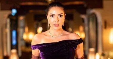 الفنانة نينا مغربى