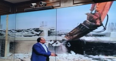 محافظ قنا يوجه بإزالة تعديات على مساحة فدان: لا تهاون مع مخالفي البناء