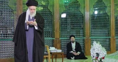 خامنئي يظهر علنا لأول مرة فى طهران بعد أنباء اختبائه فى ملاجئ الحرب