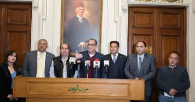 حمادة بكر عضو عليا الوفد: انتخابات الحزب فصل جديد فى الديمقراطية