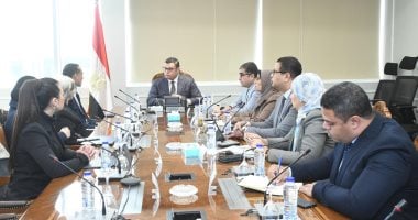 وزير الإسكان يلتقي مدير مكتب الهابيتات فى مصر لبحث تعزيز التعاون