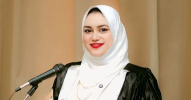 دكتورة أسماء نوير تكتب: الذكاء الاصطناعي بين صرامة الخوارزمية والبعد الفلسفى