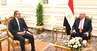 رئيس مجلس النواب يستقبل نقيب الإعلاميين.. ويثمن دور الإعلام فى نقل الحقائق