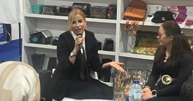 جهاد الدينارى تستعرض رحلة بطلة العالم ياسمين أحمد بمعرض القاهرة للكتاب
