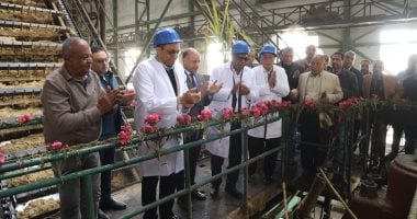 محافظ قنا يفتتح موسم عصير القصب بمصنع سكر دشنا