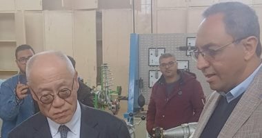 السفير الياباني يتفقد المدرسة الفنية الصناعية بقنا