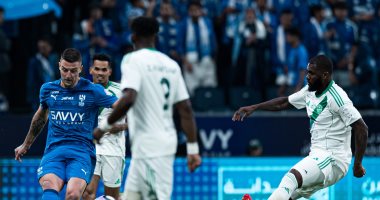 الهلال ضد الأهلي .. التعادل السلبي يحسم الشوط الأول من قمة الدوري السعودي