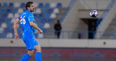 أحمد حجازي مدافع منتخب مصر ونادي نيوم السعودي