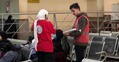 وزيرة التضامن تتابع جهود الهلال الأحمر المصري بالتزامن مع تشغيل معبر رفح رسميا