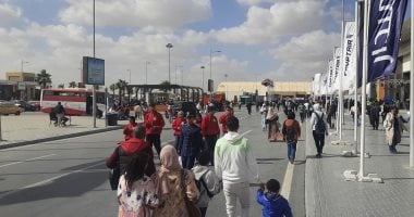 فى يومه الأخير معرض القاهرة الدولى للكتاب يستقبل زواره