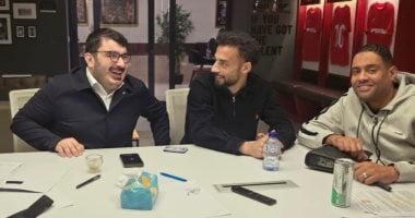 أحمد عبد القادر يوقع للكرمة العراقي بعد رحيله عن الأهلي