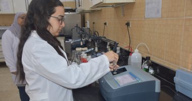 مياه الأقصر تجرى تحاليل متكاملة لـ47 عينة من مياه الشرب.. صور