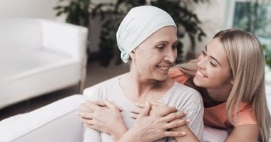 اليوم العالمى للسرطان.. كيف تدعم مريض السرطان خلال فترة علاجه؟