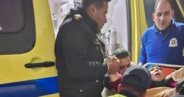 الشرطة فى خدمة الشعب قولاً وفعلاً.. كواليس نقل سيدة عاجزة عن الحركة للمستشفى