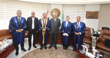 عبد الحافظ رشاد العليمى يحصل على درجة الدكتوراه عن رسالته «دور التحول الرقمى فى تطوير قطاع النفط والغاز اليمنى»