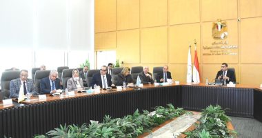 وزير الإسكان يعقد اجتماعا لمتابعة مشروع تطوير موقع التجلي الأعظم بسانت كاترين