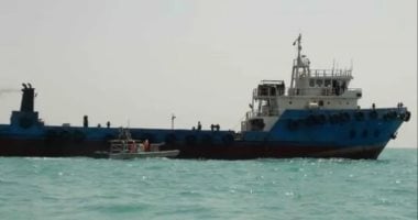 الحرس الثوري الإيراني يحتجز ناقلتي نفط في مياه الخليج