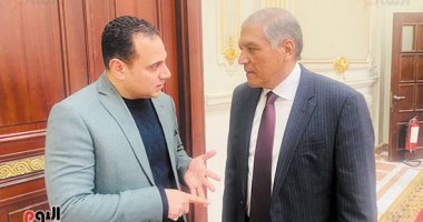 النائب عفت السادات لـ«اليوم السابع»: مصر ركيزة الاستقرار الإقليمى والدولى.. السياسة الخارجية بقيادة الرئيس السيسى تقوم على توازن وفاعلية فى مواجهة التحديات الدولية.. الدور المصرى محورى بالقضية الفلسطينية