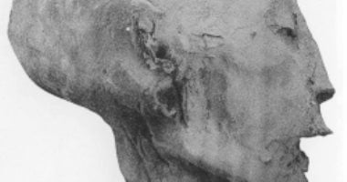 من هي أم توت عنخ آمون؟ ولماذا يستمر الجدل رغم التقدم العلمي؟