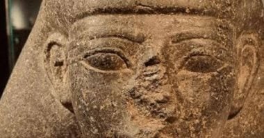 هولندا تعيد تمثالا مسروقا عمره 3500 عام إلى مصر