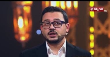 دولة التلاوة.. المنشد مصطفى عاطف: فخور بالبرنامج ومصر أرض الأصوات الجميلة