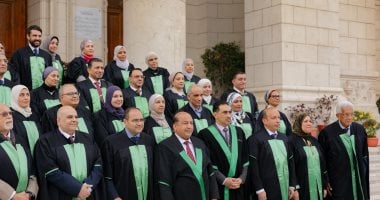 طب قصر العيني تحتفل بتخريج الدفعة 194من الطلاب الوافدين