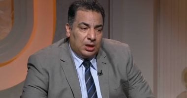 عالم أزهري: هناك محاولات لجعل أوامر القرآن روايات تاريخية