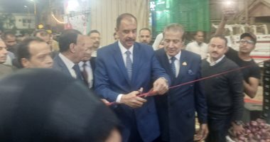 محافظ سوهاج يفتتح معرض أهلا رمضان بميدان الشبان المسلمين بتخفيضات كبيرة