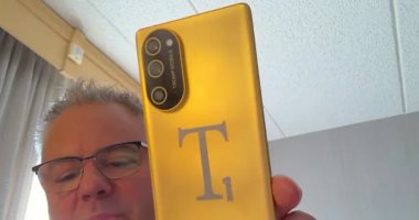 هل هذا هو هاتف ترامب؟.. صورة جديدة تكشف المواصفات والتغييرات