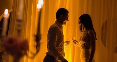 4 أبراج تنتظر تغيرات عاطفية قوية فى عيد الحب.. برج الدلو هيحن للإكس