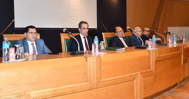 أحمد المسلمانى يتحدث لطلاب جامعة العاصمة: الإعلام الواعى هو بوابة نهضة الشباب