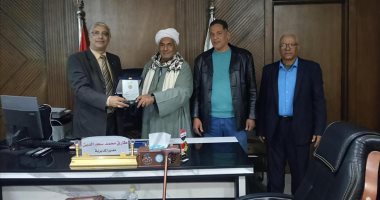 تعليم قنا يحصد المركز الثالث فى مسابقة التميز بالحرف اليدوية للأعمال الخشبية