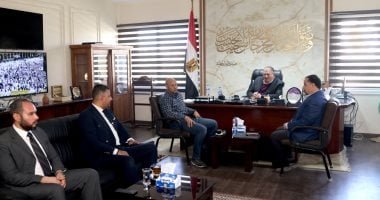 السكرتير العام بالإسماعيلية يستقبل وفدًا من المجلس القومى لحقوق الإنسان