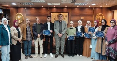 وكيل تعليم دمياط يكرم الفائزين بمسابقة أوائل الطلبة للمرحلة الثانوية