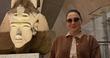 سلاف فواخرجى تشيد بالحضارة المصرية خلال زيارتها للمتحف الكبير 