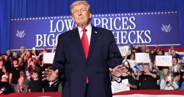 وزير الخارجية القبرصي يدعو ترامب إلى زيارة البلاد