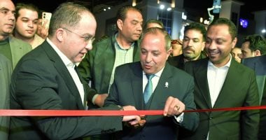 "الفرختين" بـ100 جنيه داخل معرض أهلا رمضان فى بورسعيد.. فيديو وصور