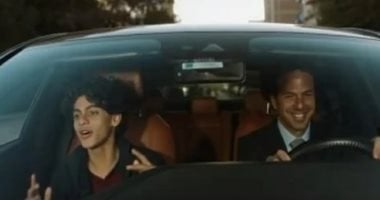 مسلسل لعبة وقلبت بجد.. 5 طرق لإعادة بناء علاقتك مع ابنك المراهق